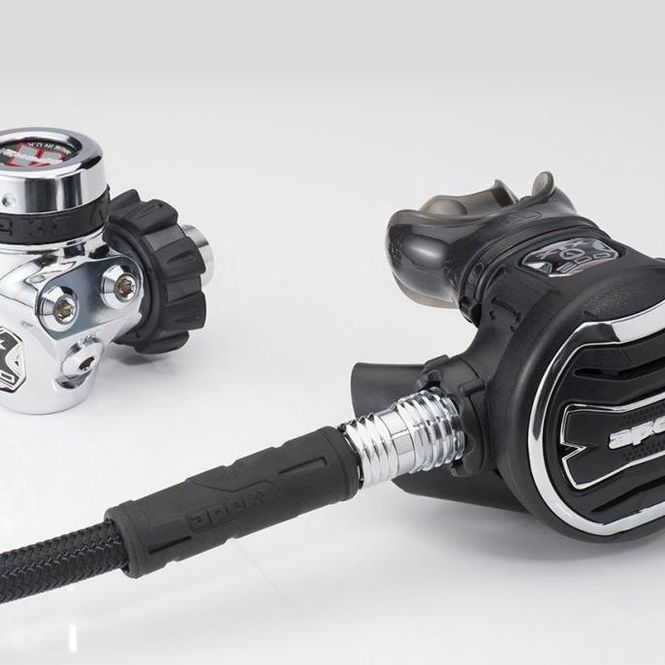 Hovedbilde Pusteventil Apeks XTX 200 DIN